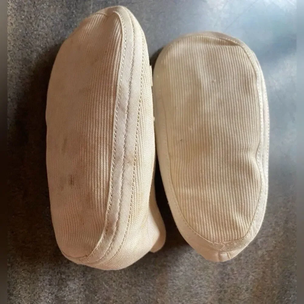 Vintage Baby Girl Shoes Cream Corduroy Button Bows Embroidered 5”